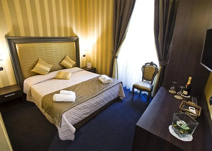 Gasthof Nice Rome Holiday 4*