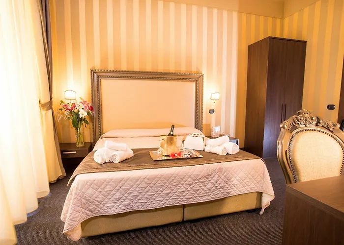 Gasthof Nice Rome Holiday 4*